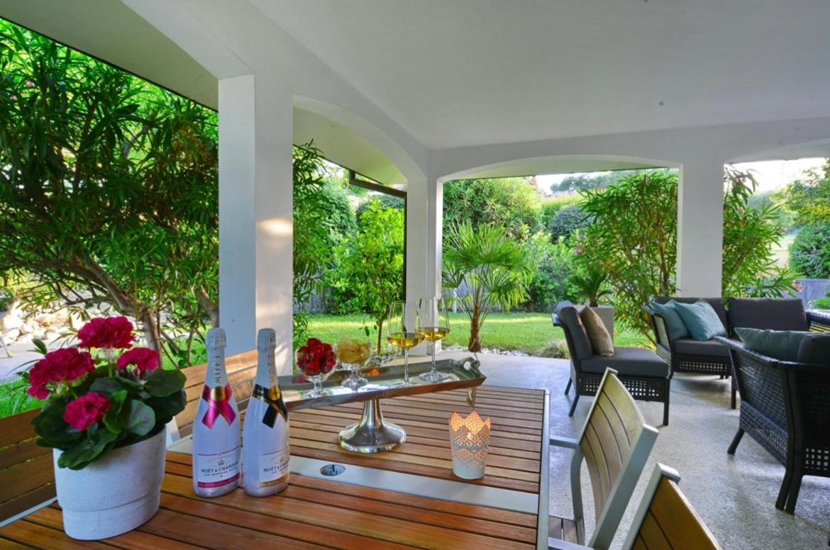 Italia Living Villa Padenghe sul Garda Luaran gambar