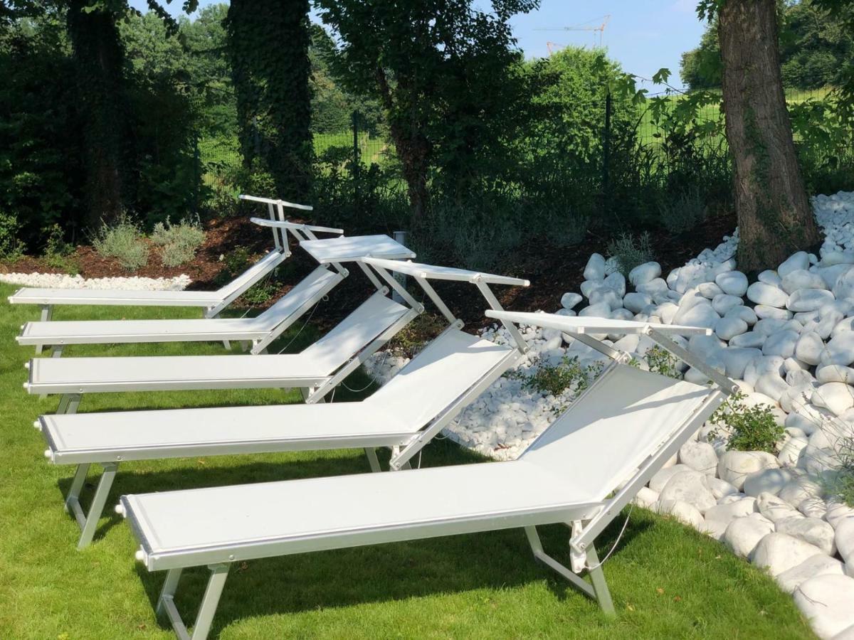Italia Living Villa Padenghe sul Garda Luaran gambar