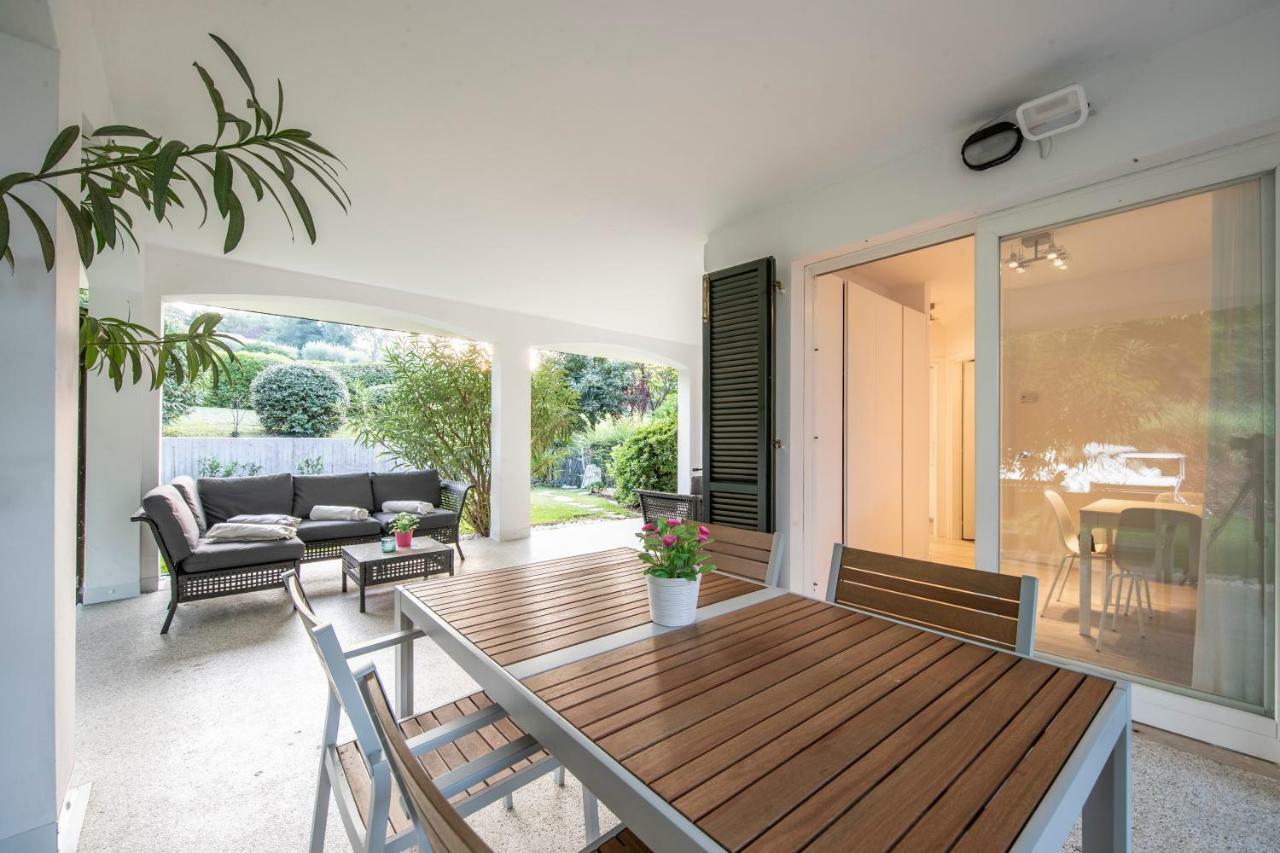 Italia Living Villa Padenghe sul Garda Luaran gambar